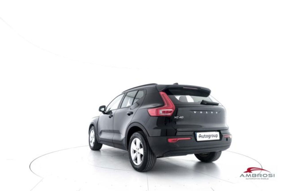 Volvo XC40 usata a Perugia (4)