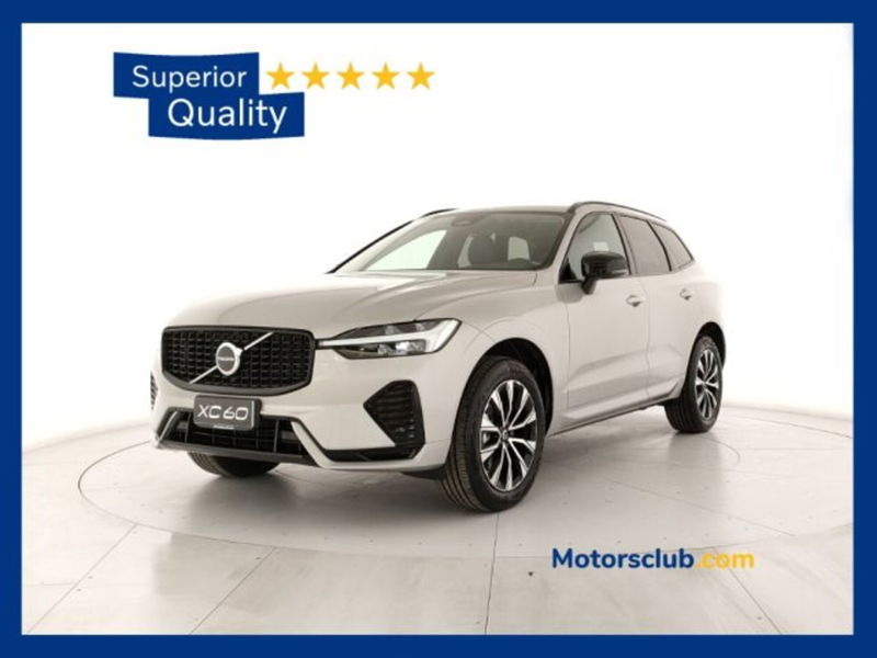 Volvo XC60 B4 automatico Plus Dark  nuova a Modena