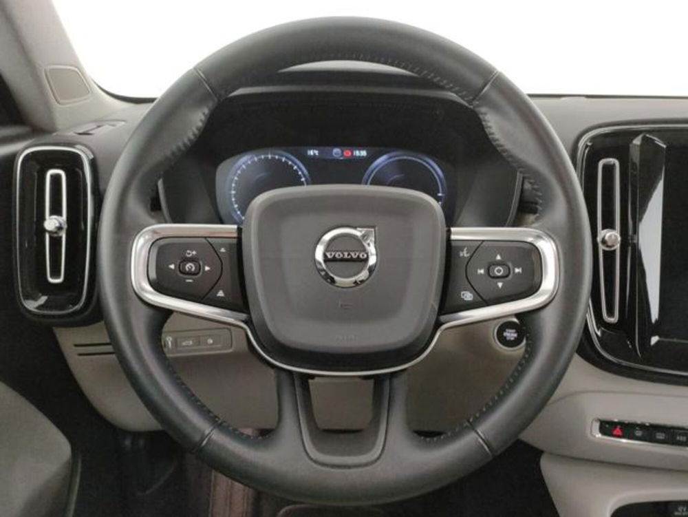 Volvo XC40 usata a Modena (17)