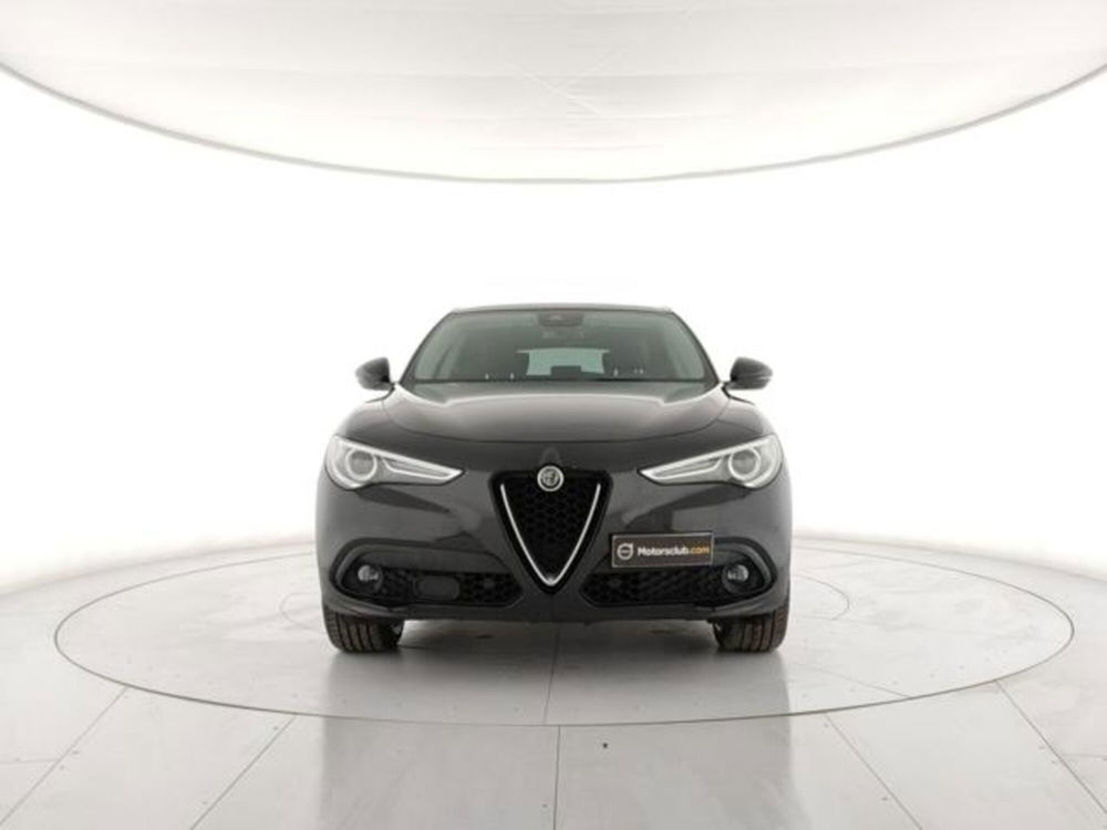 Alfa Romeo Stelvio usata a Modena (7)