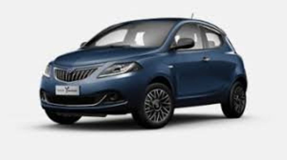 Lancia Ypsilon nuova a Torino