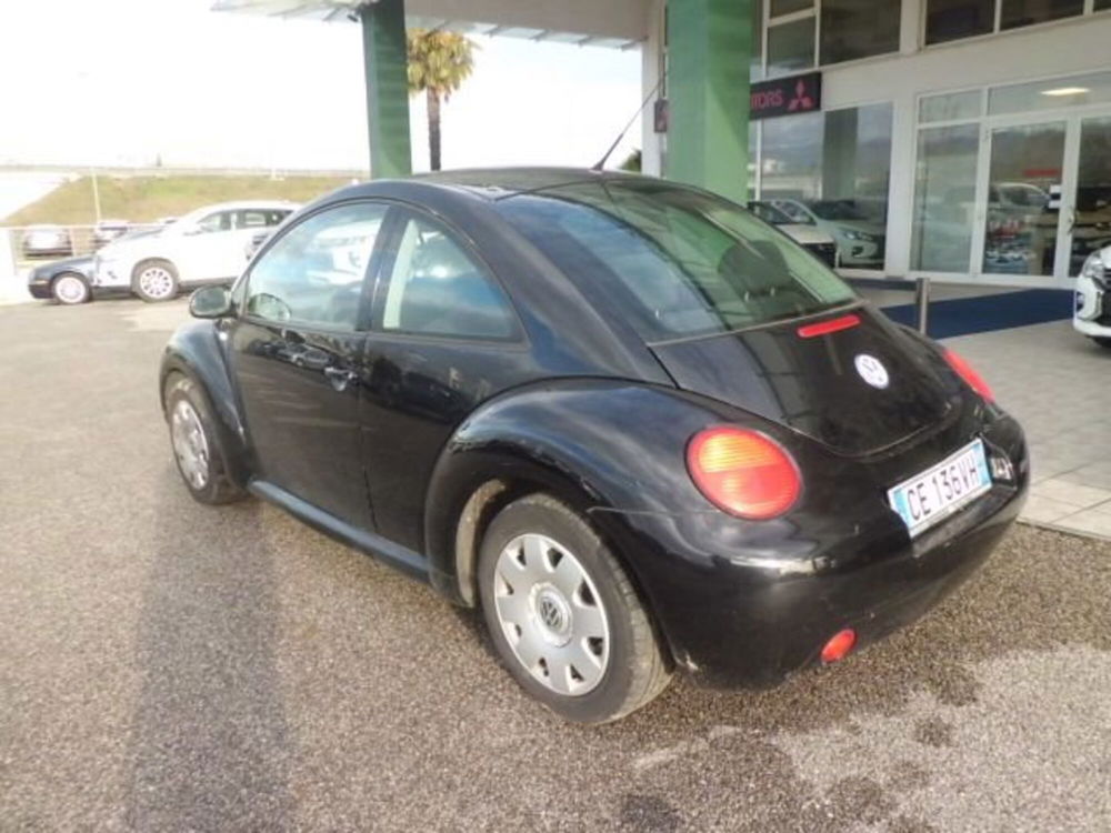 Volkswagen New Beetle usata a Pordenone (3)