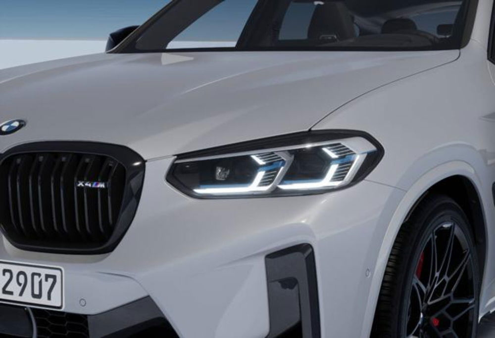 BMW X4 nuova a Modena (7)