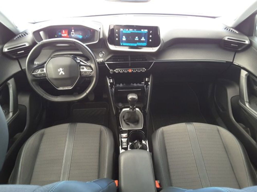 Peugeot 2008 usata a Firenze (9)