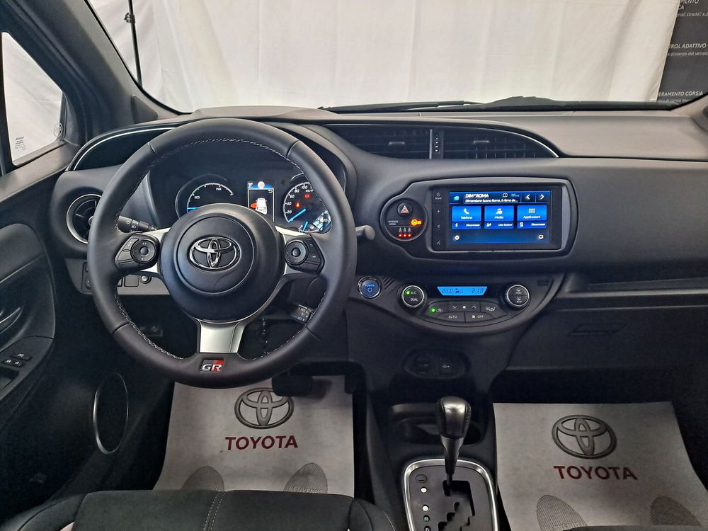 Toyota Yaris usata a Roma (10)