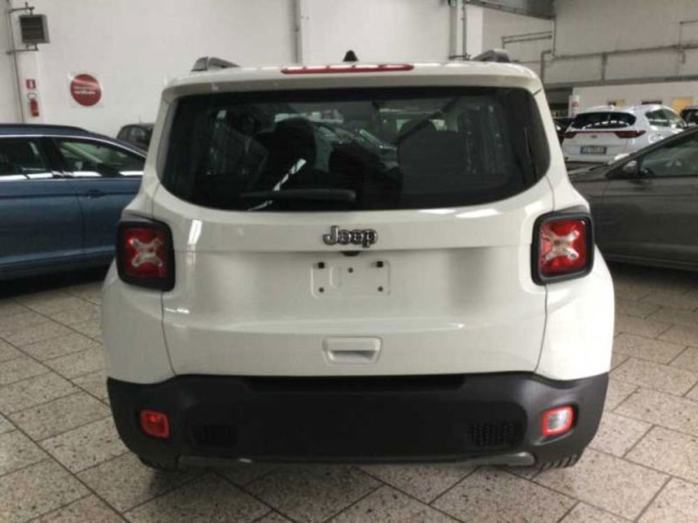 Jeep Renegade nuova a Lecce (5)