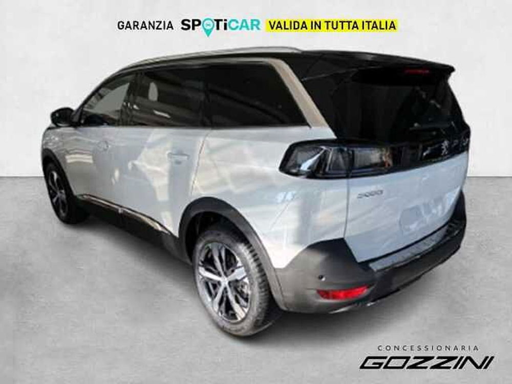 Peugeot 5008 nuova a Brescia (5)