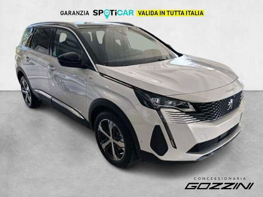 Peugeot 5008 nuova a Brescia (7)