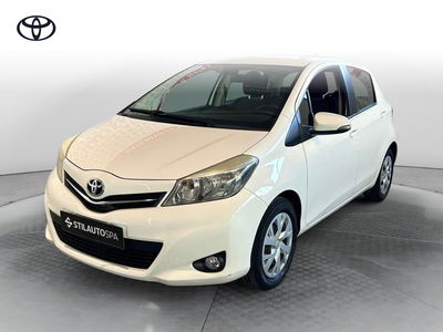 Toyota Yaris 1.0 5 porte Active  del 2013 usata a Prato