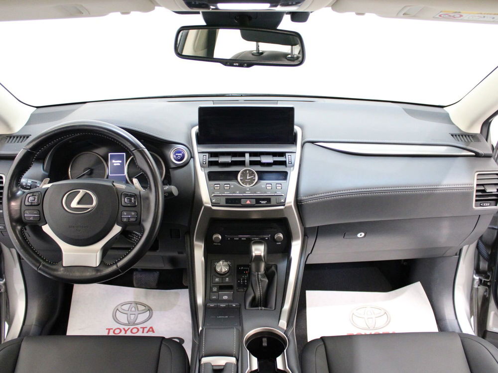 Lexus NX usata a Firenze (10)