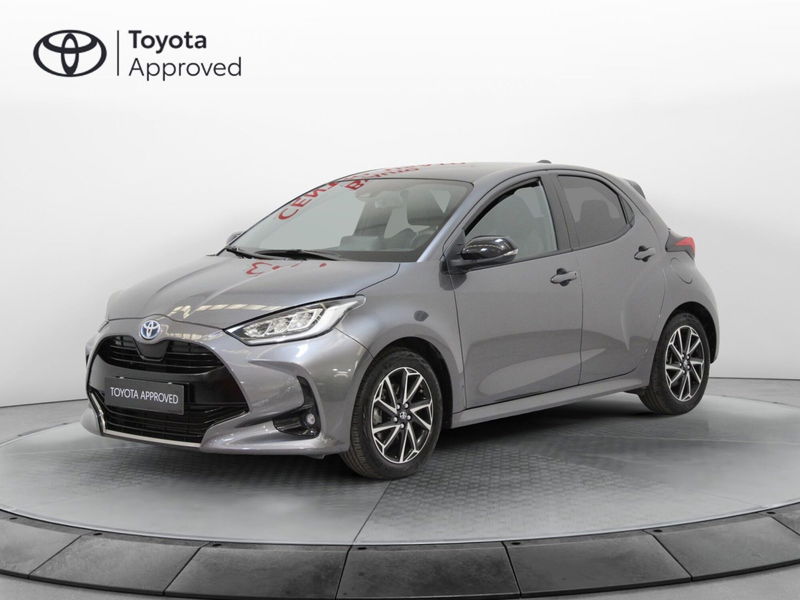 Toyota Yaris 1.5 Hybrid 5 porte Lounge del 2020 usata a Sesto Fiorentino