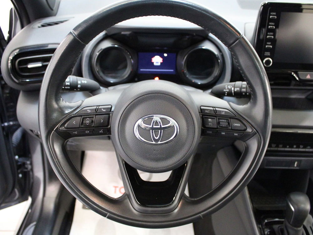 Toyota Yaris usata a Firenze (11)