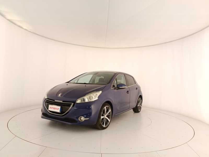 Peugeot 208 e-HDi 115 CV Stop&Start 3 porte Allure del 2015 usata a Treviso