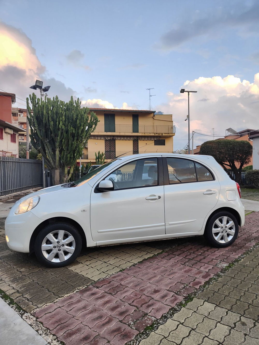 Nissan Micra usata a Catania (2)