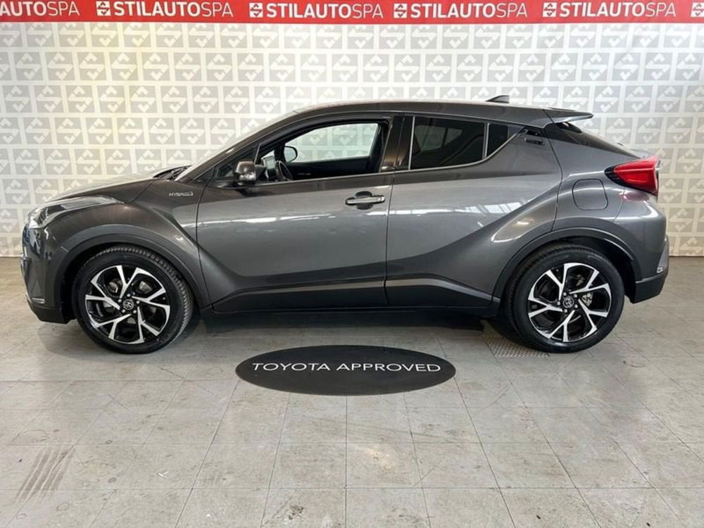 Toyota Toyota C-HR usata a Prato (4)