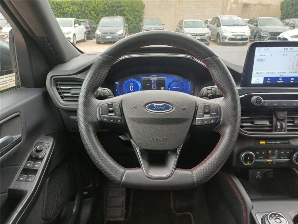 Ford Kuga usata a Bari (12)