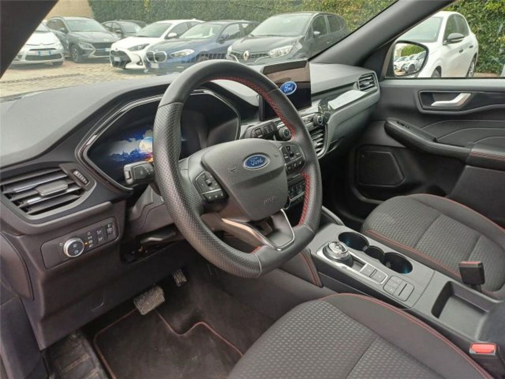 Ford Kuga usata a Bari (8)