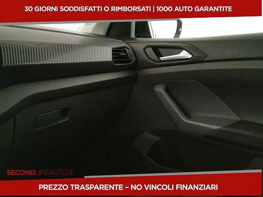 Volkswagen T-Cross usata a Chieti (18)