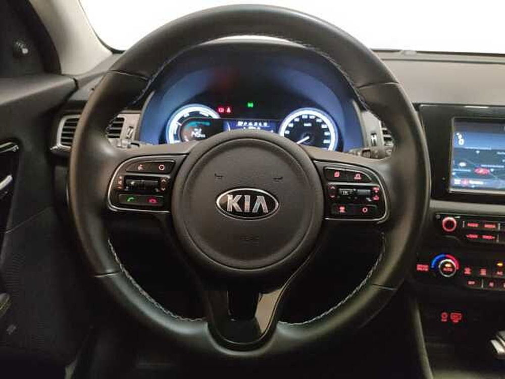 Kia Niro usata a Teramo (17)