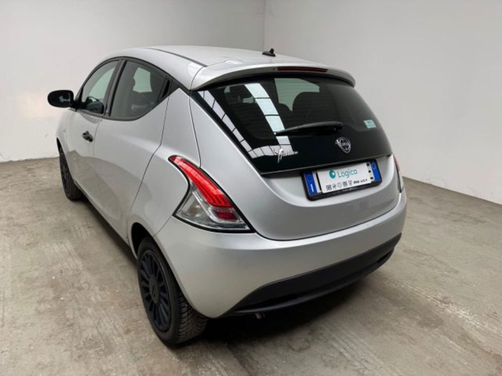 Lancia Ypsilon usata a Biella (3)