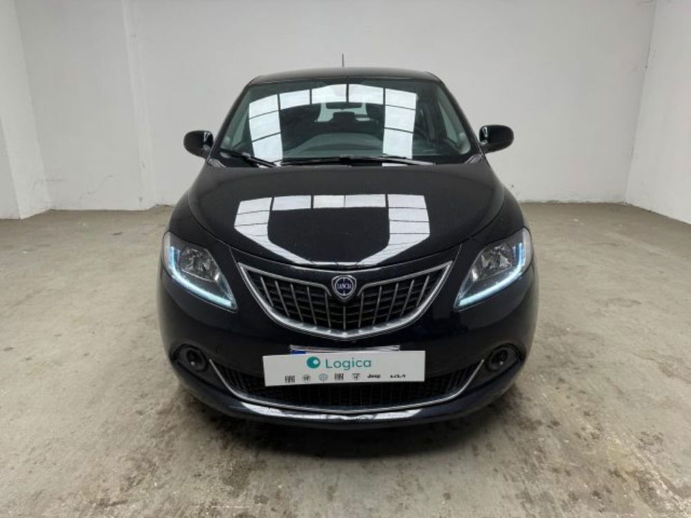 Lancia Ypsilon usata a Biella (2)