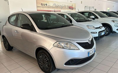 Lancia Ypsilon 1.2 69 CV 5 porte Gold  del 2019 usata a Castellammare di Stabia