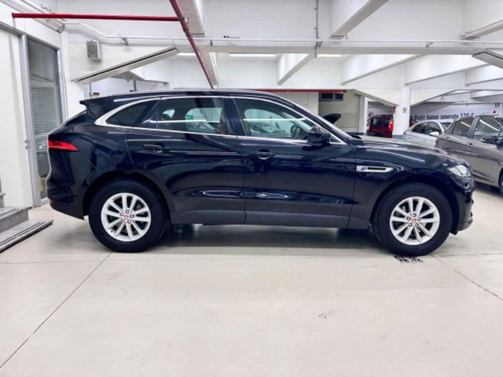 Jaguar F-Pace usata a Torino (2)