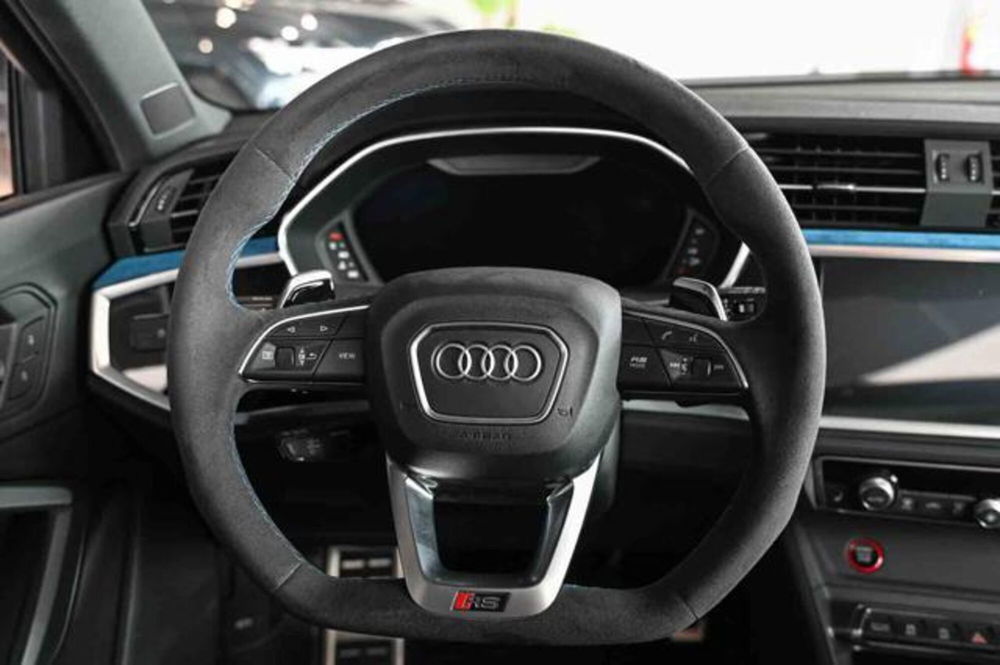 Audi RS Q3 Sportback usata a Torino (9)