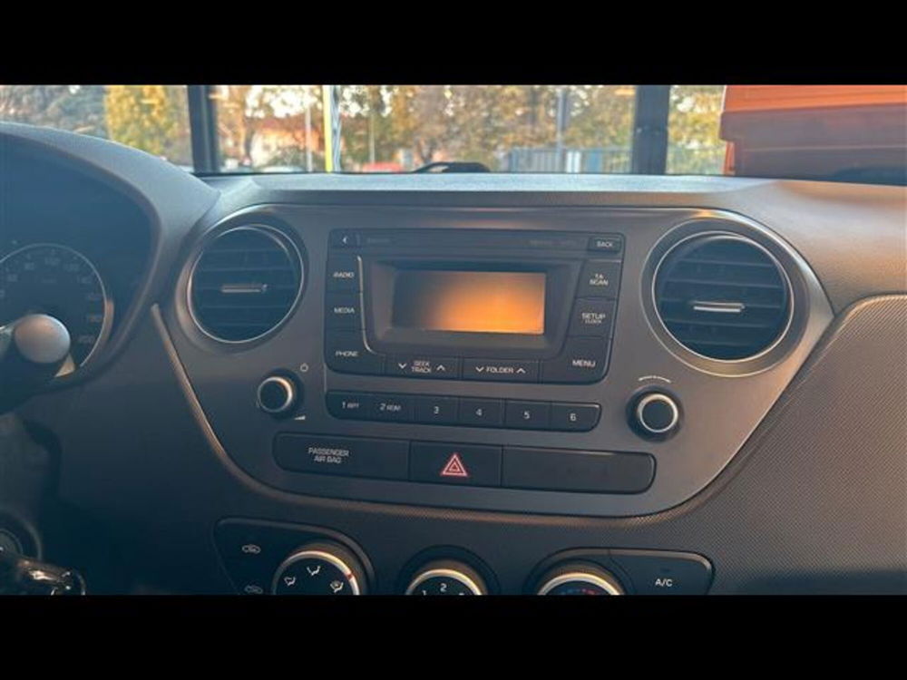 Hyundai i10 usata a Reggio Emilia (7)