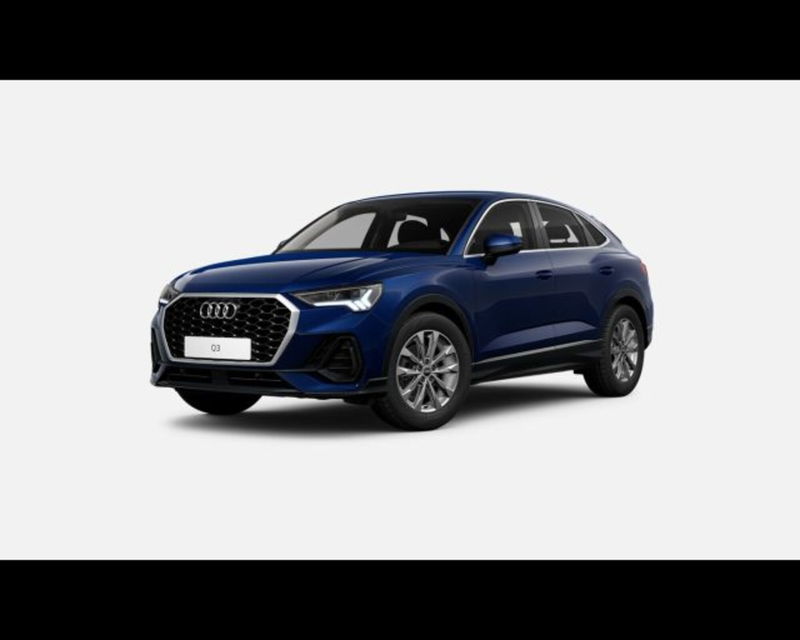 Audi Q3 Sportback 45 TFSI e S tronic Business Plus nuova a Conegliano