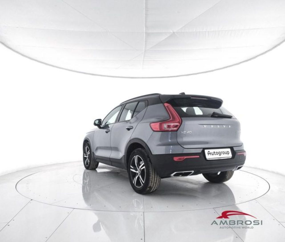 Volvo XC40 usata a Perugia (4)