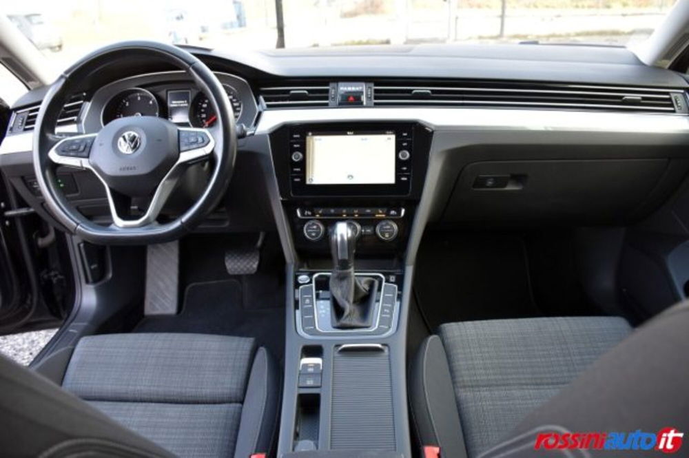 Volkswagen Passat Variant usata a Brescia (10)