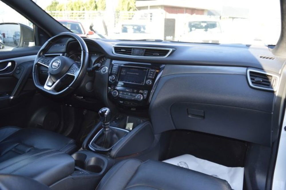 Nissan Qashqai usata a Latina (9)