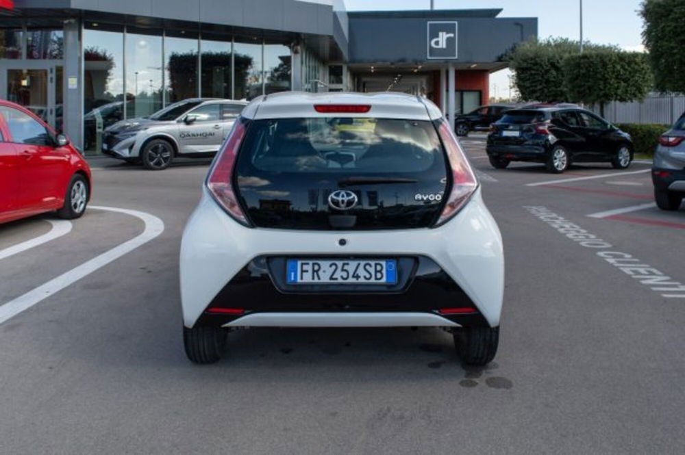 Toyota Aygo usata a Latina (6)