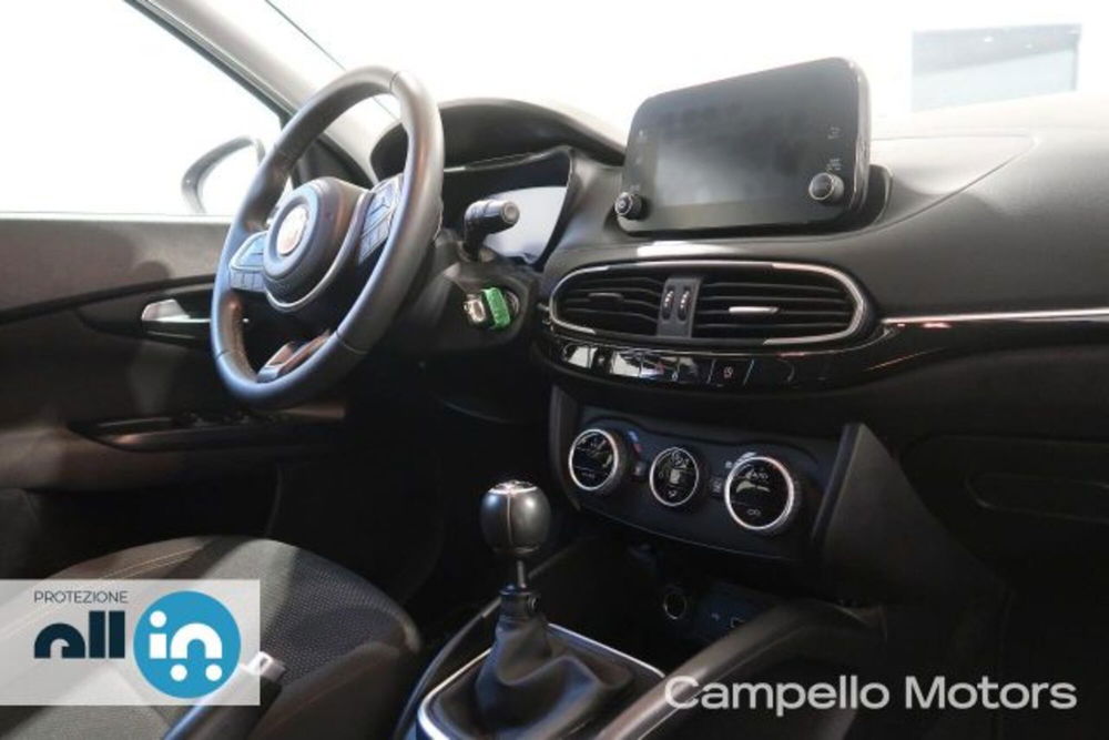 Fiat Tipo Station Wagon usata a Venezia (13)