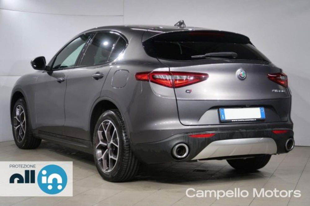 Alfa Romeo Stelvio usata a Venezia (3)