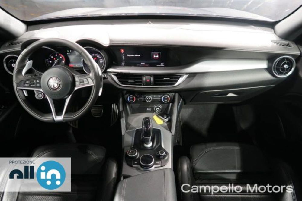 Alfa Romeo Stelvio usata a Venezia (7)