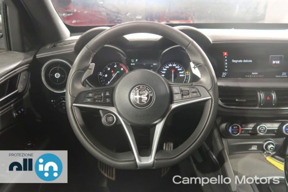 Alfa Romeo Stelvio usata a Venezia (8)