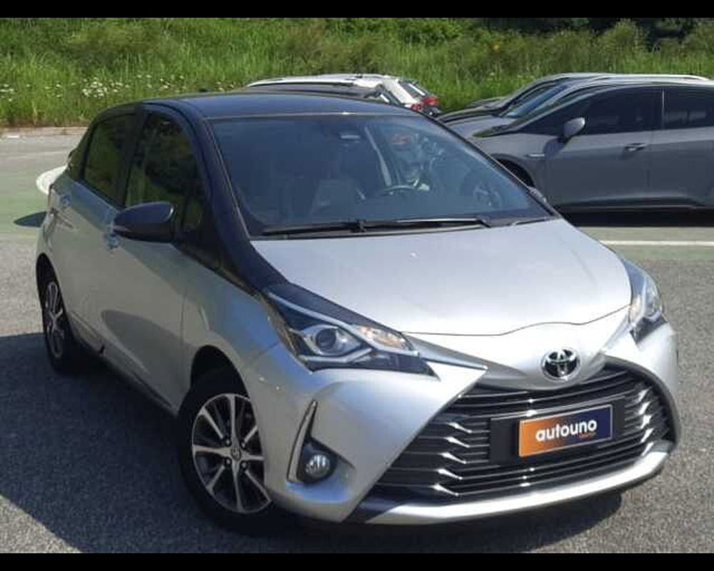 Toyota Yaris usata a Napoli (3)