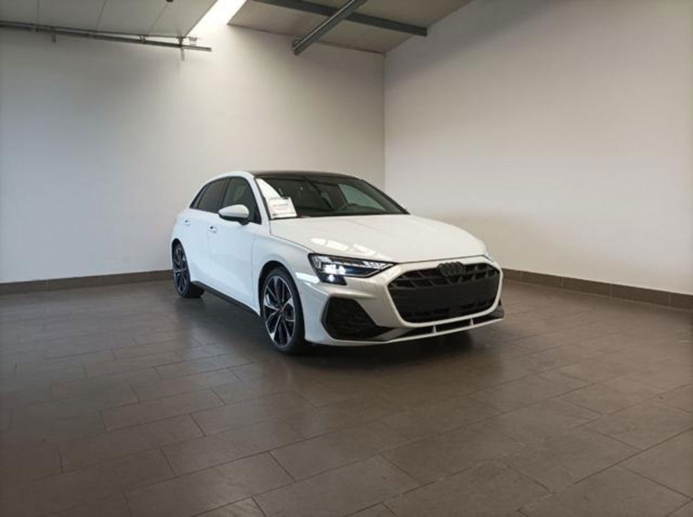 Audi A3 Sportback nuova a Milano