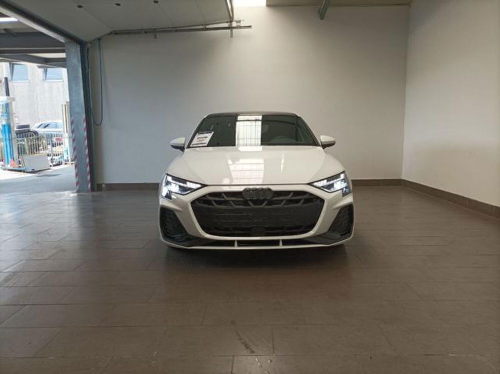 Audi A3 Sportback nuova a Milano (5)