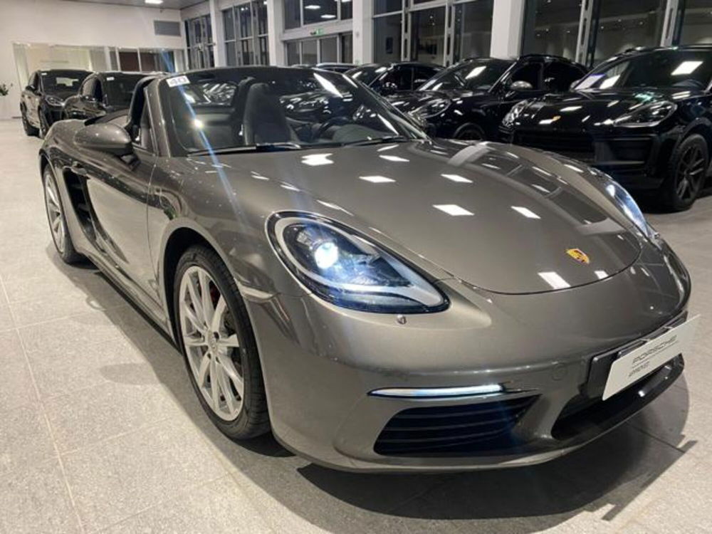 Porsche 718 Boxster  usata a Livorno (3)