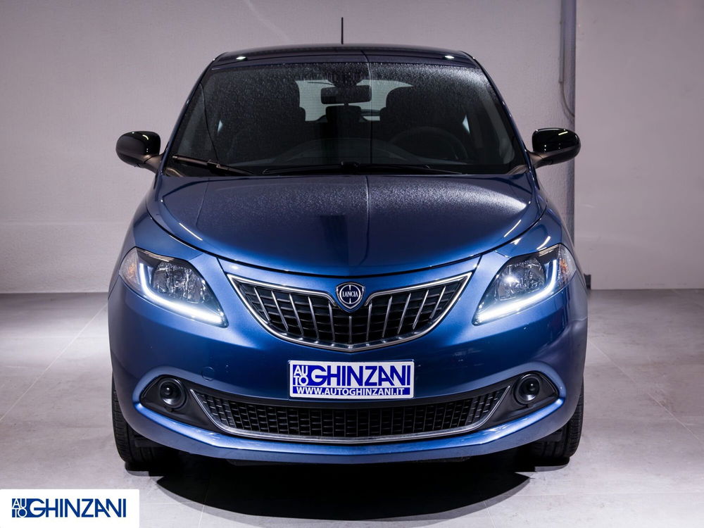 Lancia Ypsilon usata a Bergamo (3)