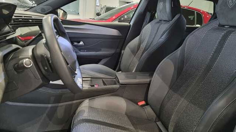 Peugeot 308 SW usata a Milano (9)