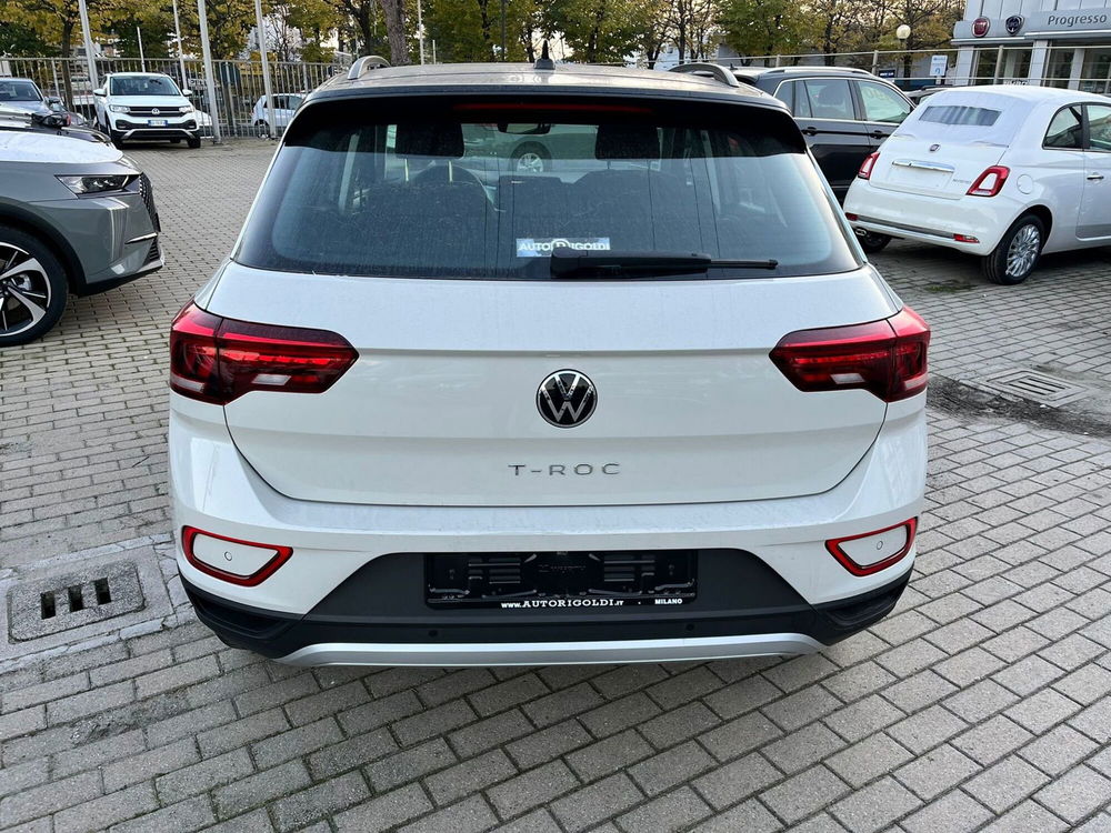 Volkswagen T-Roc nuova a Milano (11)