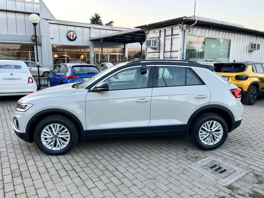 Volkswagen T-Roc nuova a Milano (5)