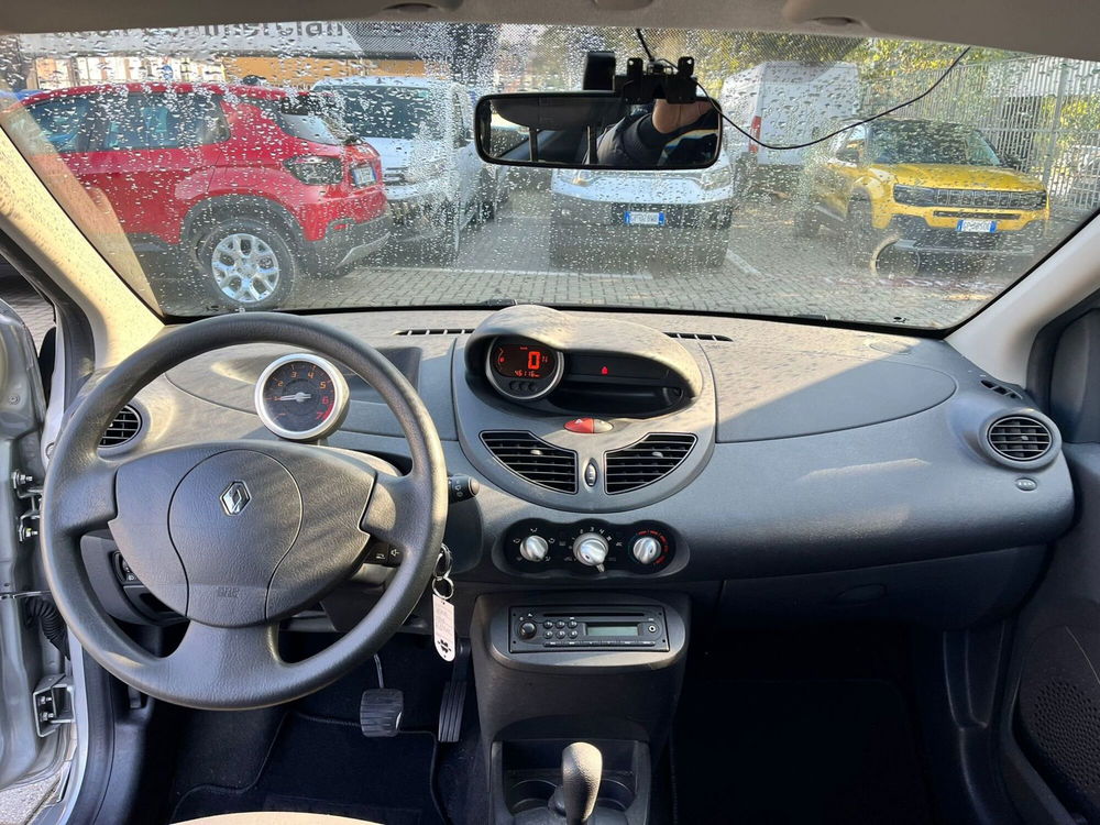 Renault Twingo usata a Milano (15)