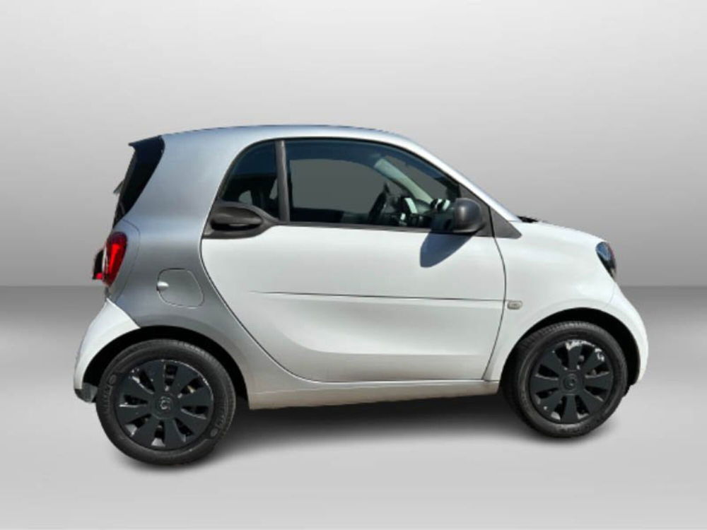 smart Fortwo usata a Lecco (7)