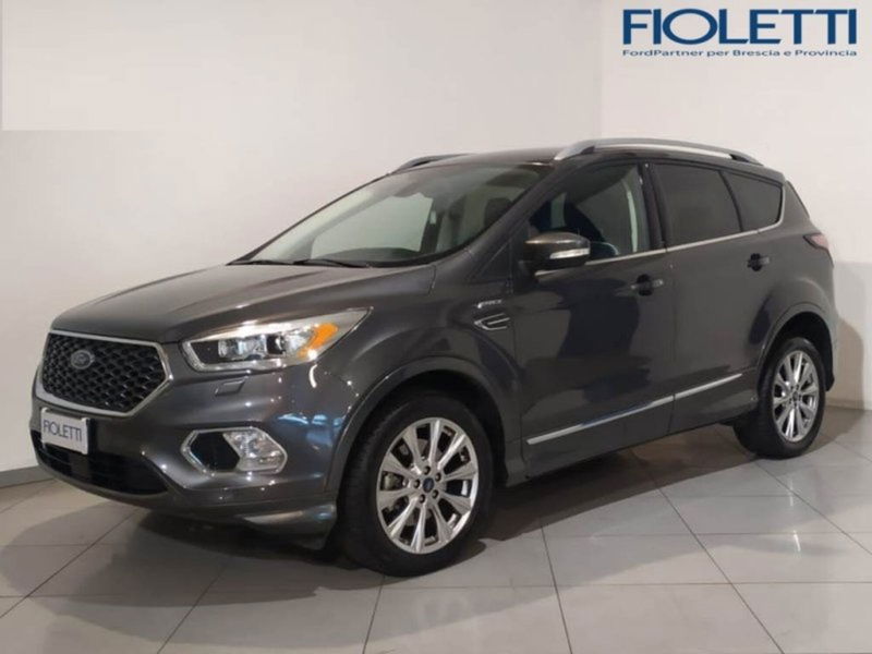 Ford Kuga 2.0 TDCI 180 CV S&amp;S 4WD Powershift Vignale  del 2019 usata a Concesio