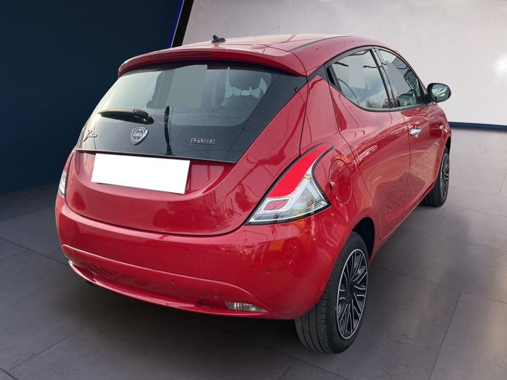 Lancia Ypsilon usata a Torino (6)